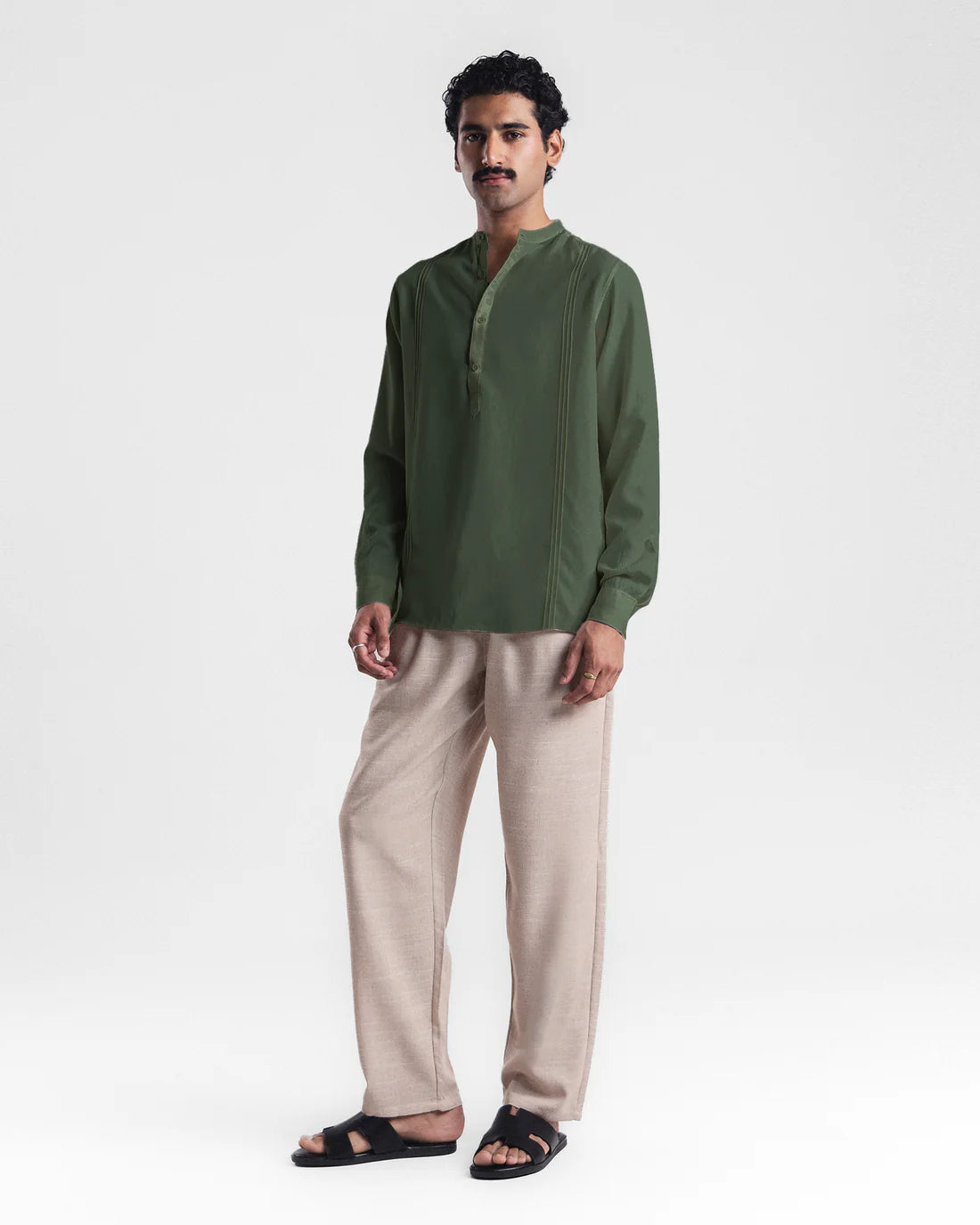 Men Regular Fit Olive Green Casual Shirt