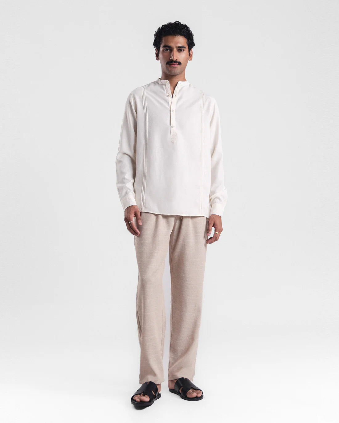 Men Regular Fit Off-White Casual Shirt